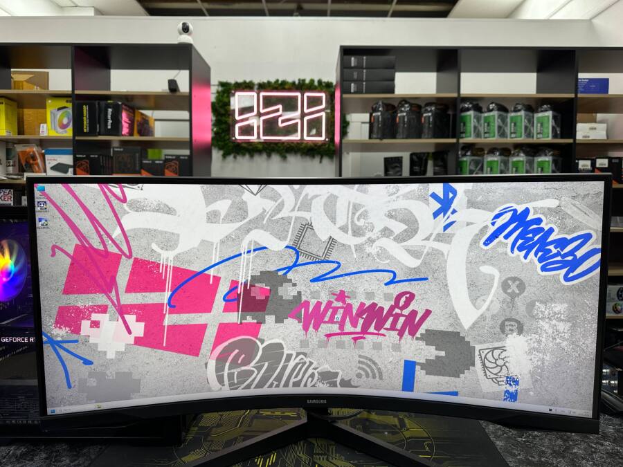 Монитор 34" Samsung Odyssey G5 G55T, 165Гц, изогнутый