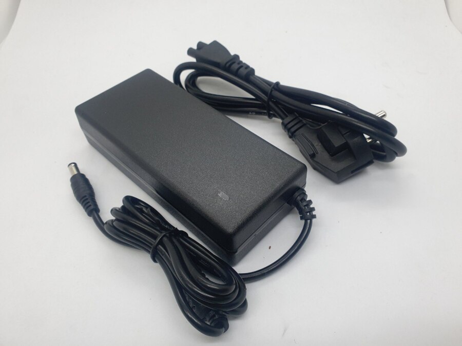 ЗУ для ноутбуков Energy Strong 19V 4.74A 5.5x2.5 EN101