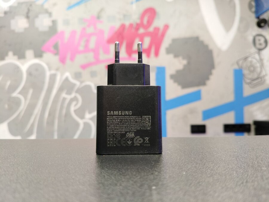 СЗУ SAMSUNG TYPE C 65W 2 PD + USB