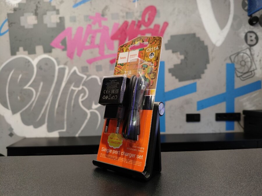 СЗУ HOCO CS11A с USB и TYPE-C 2.1A