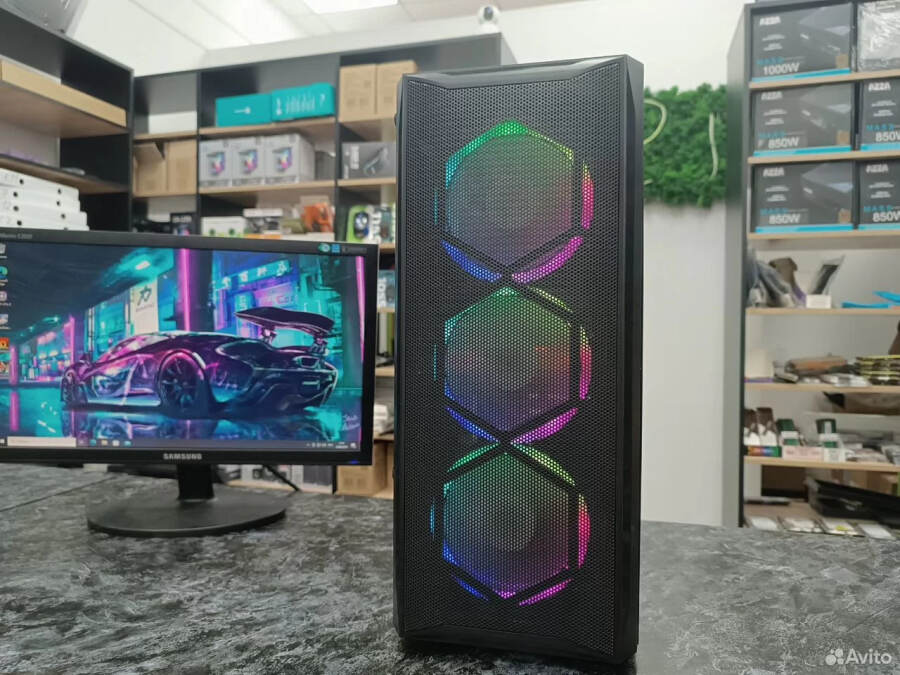 Игровой ПК Intel Core i7-7700/ GTX 1080 8Gb/ DDR4 16Gb/ SSD 512Gb/ 700W