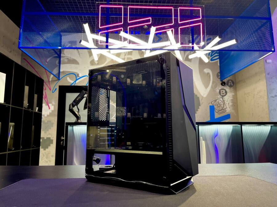 Корпус для пк LOVING COOL 500L