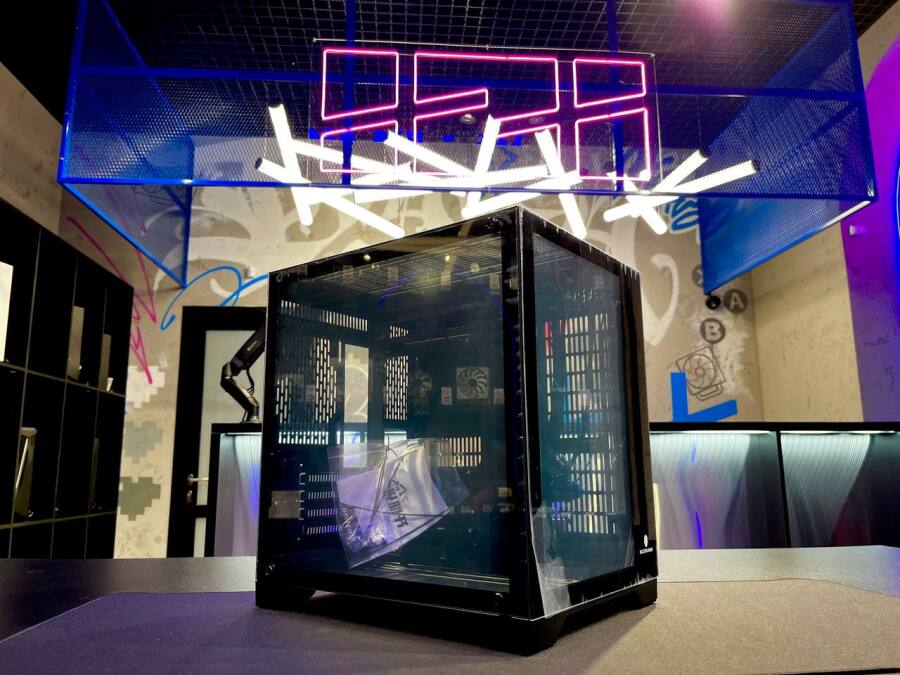 Корпус для пк LOVING COOL 10