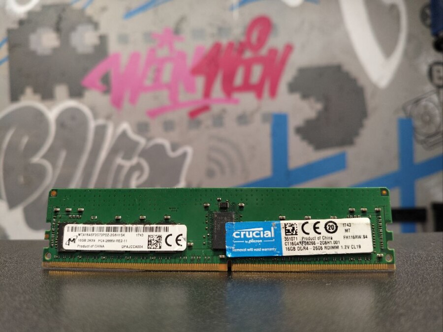 Серверная оперативная память Crucial DDR4 16gb