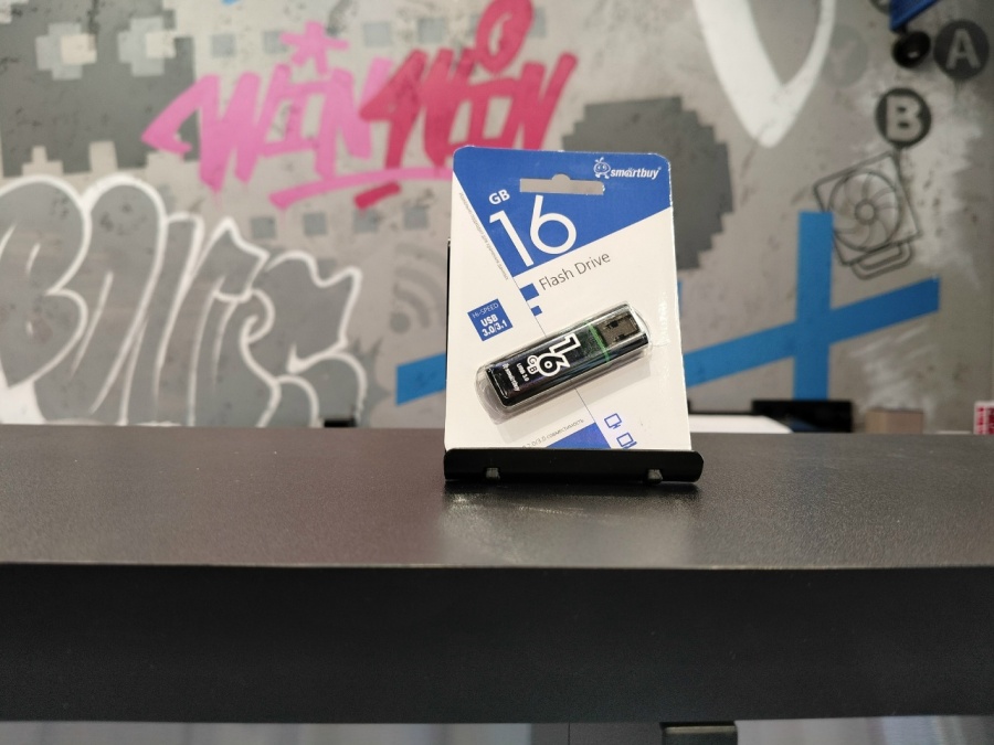 USB Flash SMARTBUY3 16 Гб Glossy 3.0