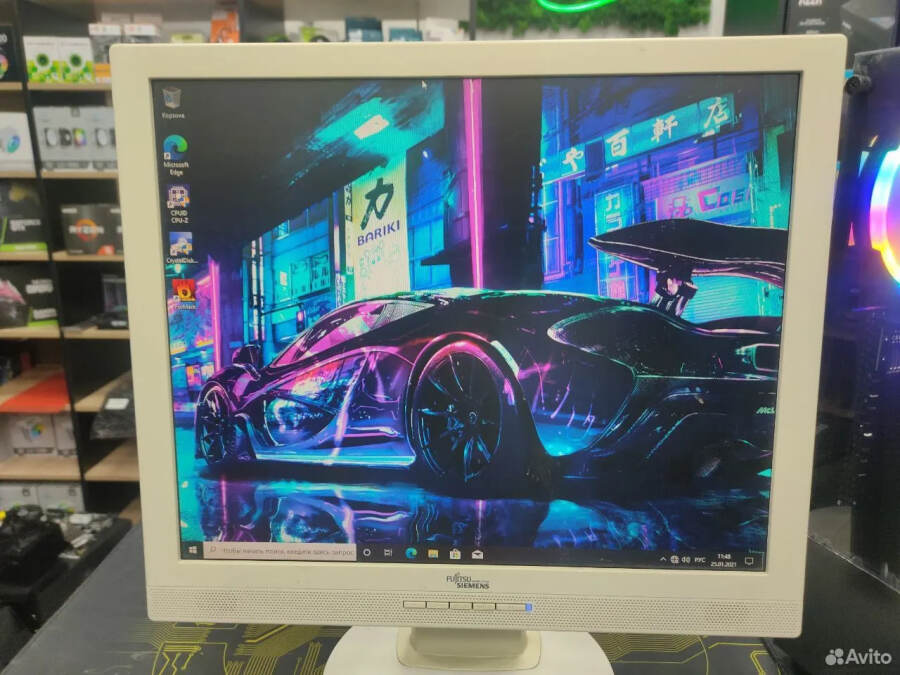 Монитор 19" Fujitsu Siemens dvi vga